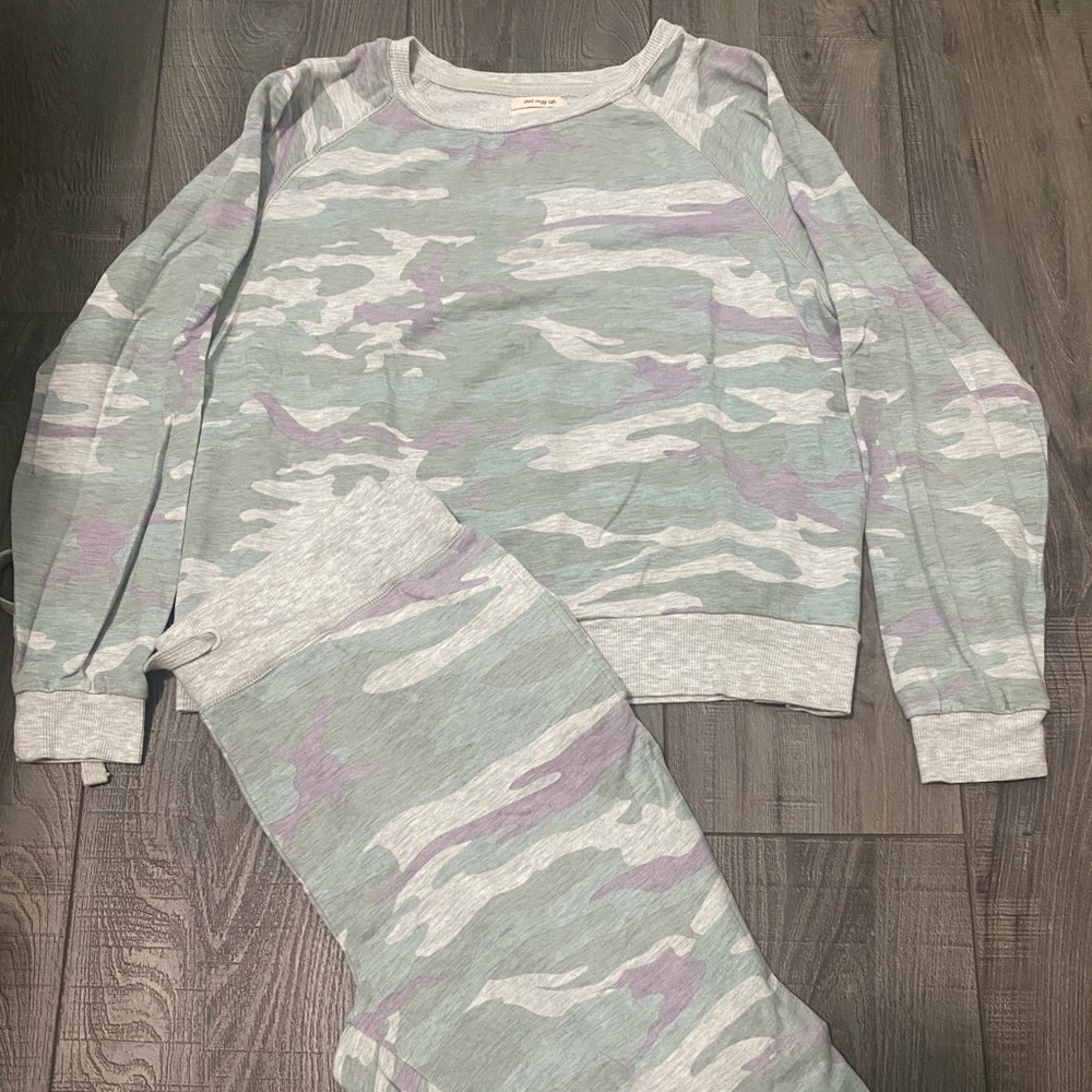 Thread & Supply Gray Top